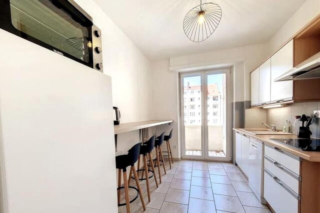 Chic - Proche Hypercentre - Renove - Lumineux Apartment Strasbourg Ngoại thất bức ảnh